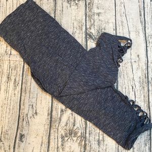 Ideology large capri leggings